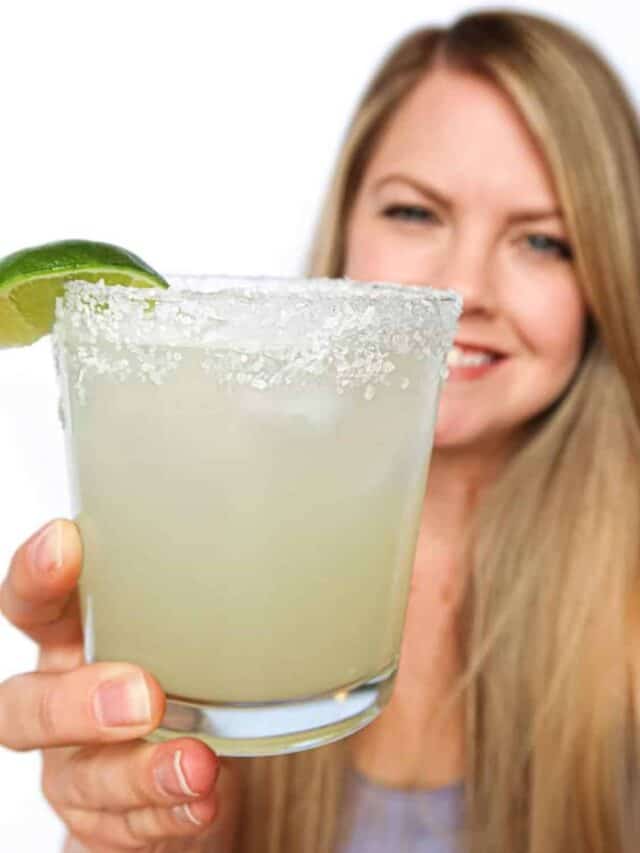 cropped-Holding-margarita.jpg